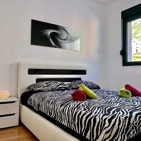 Absolute Apartman Cattaro Esterno foto