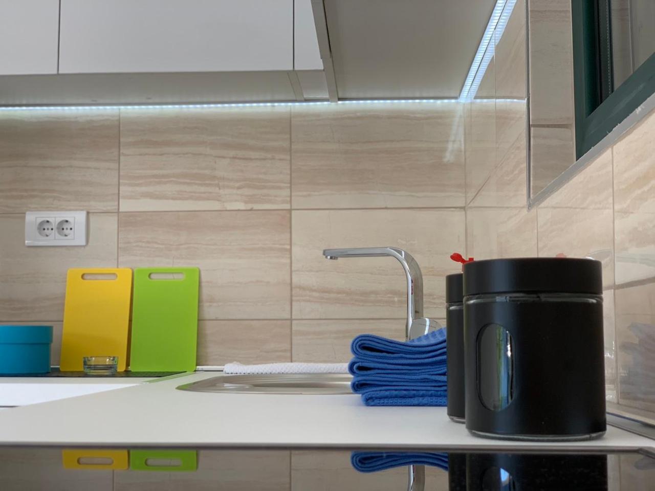 Absolute Apartman Cattaro Esterno foto