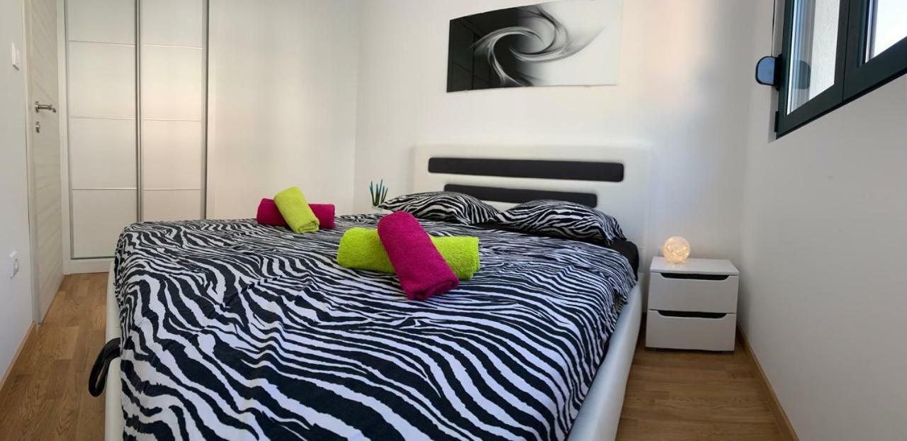Absolute Apartman Cattaro Esterno foto